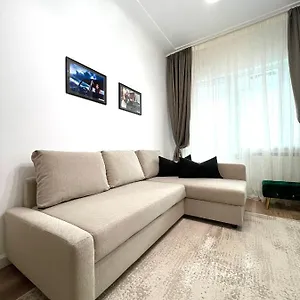 Apartment Sky View - Luxury Apartament - Sanador Victoriei, Bucharest