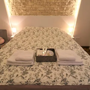 Apartment Cozy Old Town - Free Minibar, Bucharest